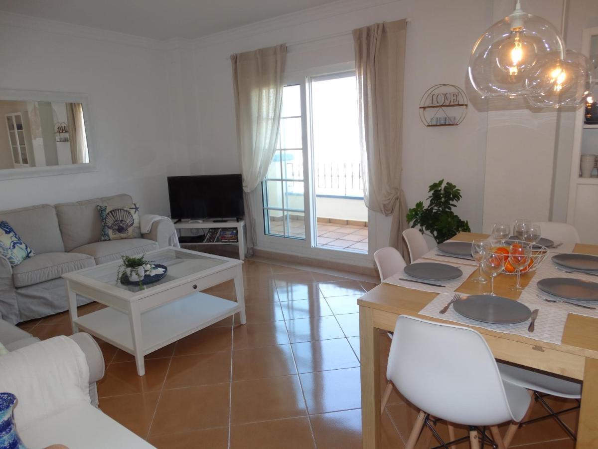 Appartamento Beautiful Penthouse With Ocean And Marina Views Isla Canela Esterno foto