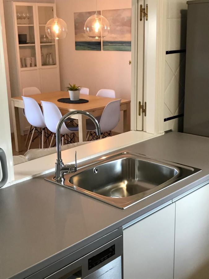 Appartamento Beautiful Penthouse With Ocean And Marina Views Isla Canela Esterno foto